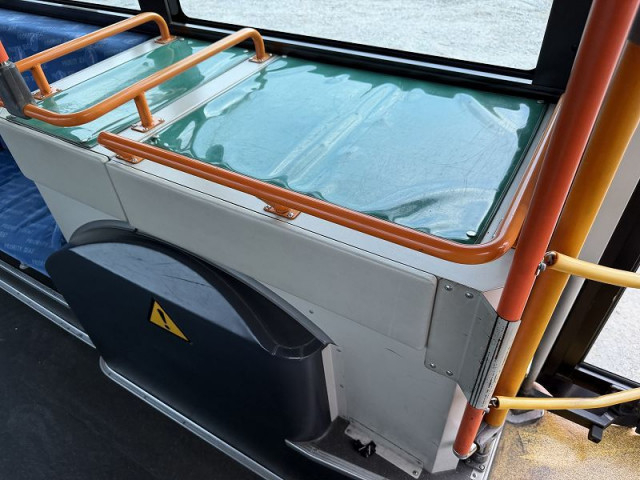 日野 ブルーリボン 大型 バス PDG-KV234N2(99272) 25枚目