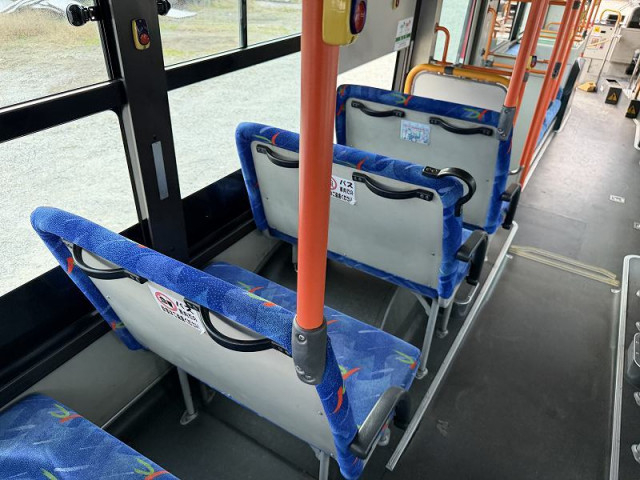 日野 ブルーリボン 大型 バス PDG-KV234N2(99272) 37枚目