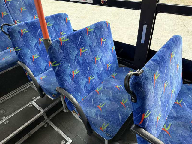 日野 ブルーリボン 大型 バス PDG-KV234N2(99272) 40枚目