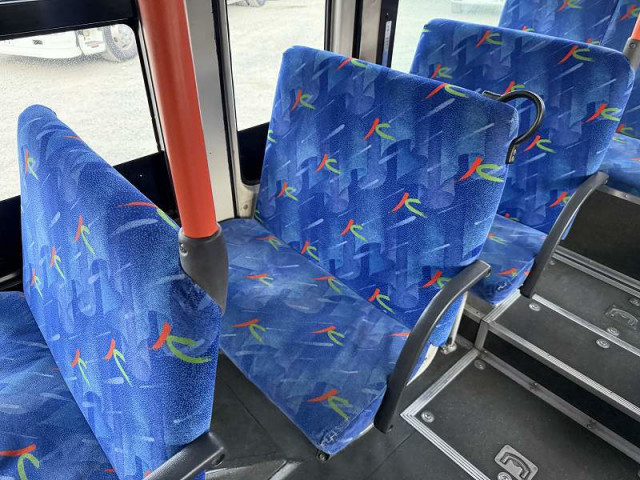 日野 ブルーリボン 大型 バス PDG-KV234N2(99272) 41枚目