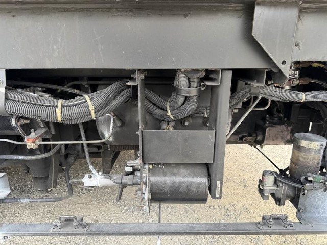 日野 ブルーリボン 大型 バス PDG-KV234N2(99272) 48枚目