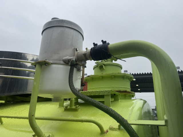 三菱ふそう キャンター 小型 バキュームカー/糞尿車 PDG-FE83DY(99274) 13枚目