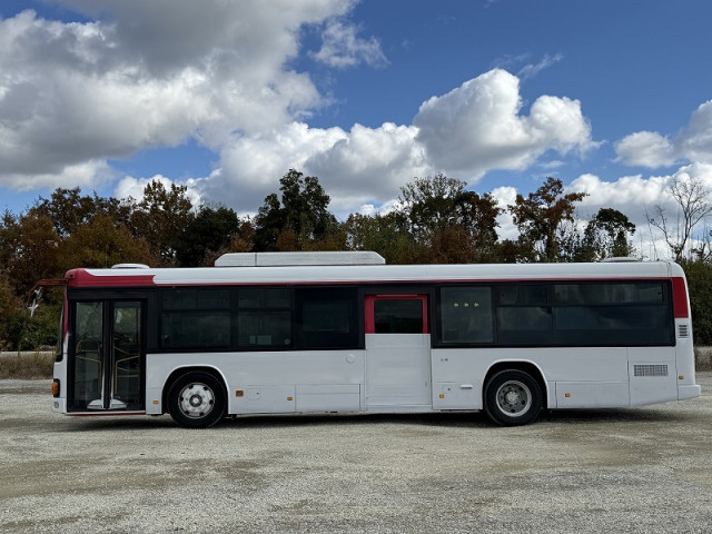 日野 ブルーリボン 大型 バス PDG-KV234N2(99275) 8枚目