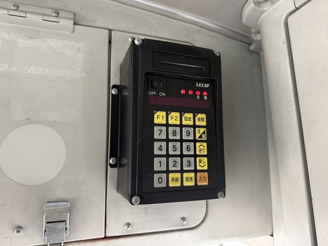 日野 ブルーリボン 大型 バス PDG-KV234N2(99275) 12枚目