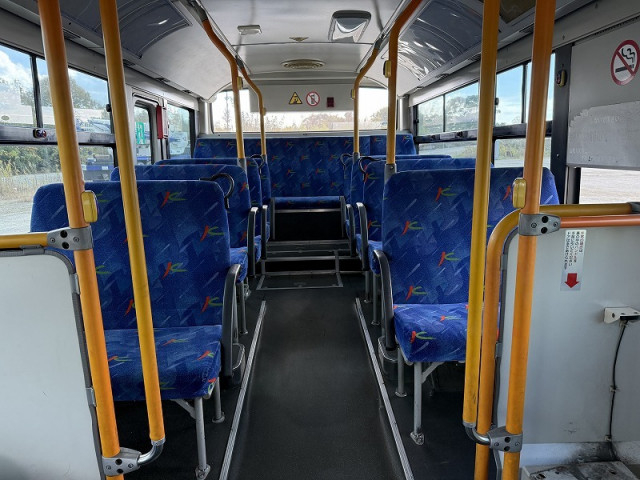 日野 ブルーリボン 大型 バス PDG-KV234N2(99275) 25枚目