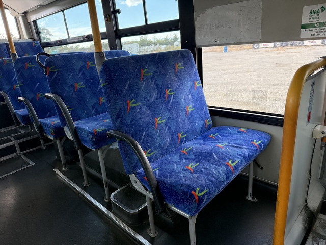 日野 ブルーリボン 大型 バス PDG-KV234N2(99275) 37枚目