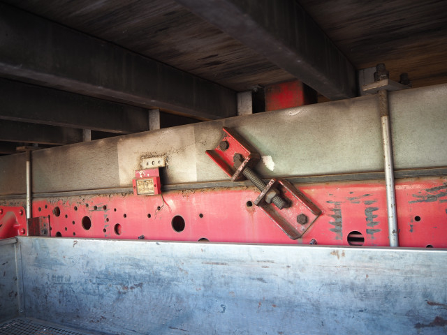 日野 レンジャー 中型 平ボディ ADG-FD8JLWA(99278) 19枚目