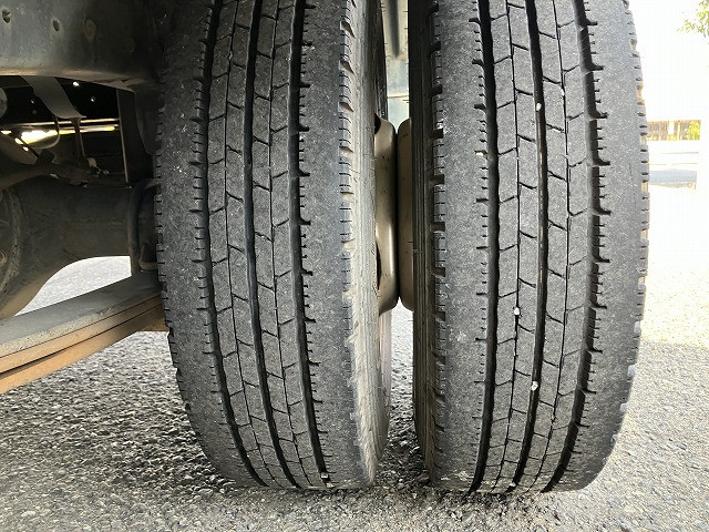 三菱ふそう キャンターガッツ 小型 Wキャブ PA-FB70BB(99280) 27枚目