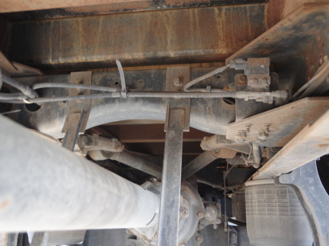 UDトラックス（日産） クオン 大型 Translation missing: ja.item.body_keijou_enum.body_keijou_carrier_other ADG-CG4YA(99284) 9枚目