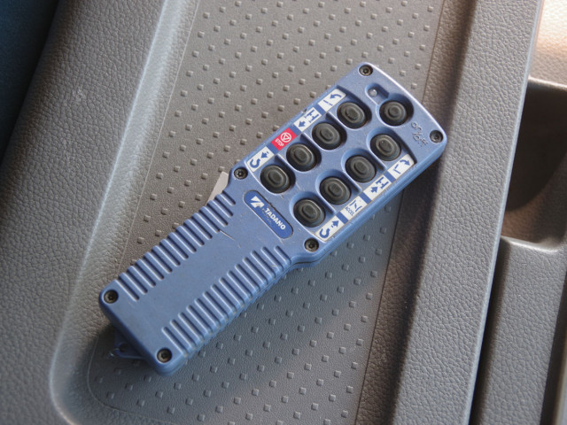 UDトラックス（日産） クオン 大型 Translation missing: ja.item.body_keijou_enum.body_keijou_carrier_other ADG-CG4YA(99284) 17枚目