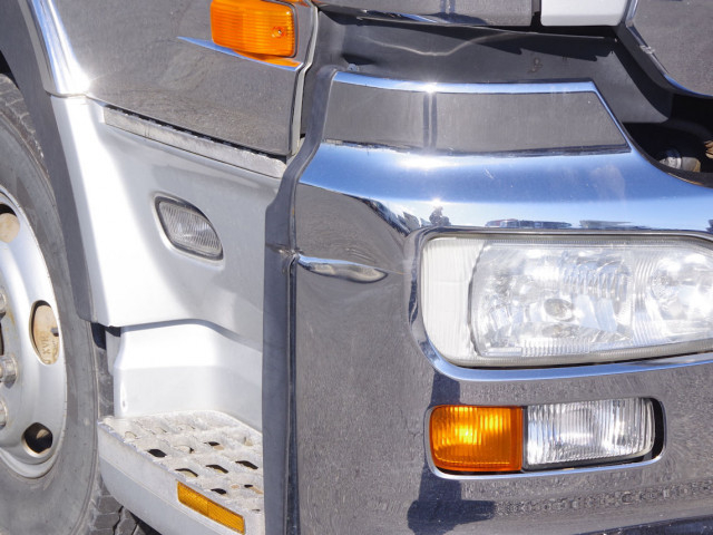 UDトラックス（日産） クオン 大型 Translation missing: ja.item.body_keijou_enum.body_keijou_carrier_other ADG-CG4YA(99284) 24枚目