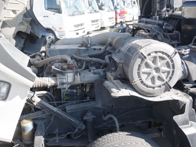 UDトラックス（日産） クオン 大型 Translation missing: ja.item.body_keijou_enum.body_keijou_carrier_other ADG-CG4YA(99284) 26枚目