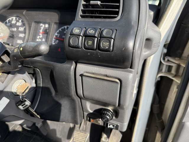 いすゞ エルフ 小型 バン PB-NPR81AN(99285) 44枚目