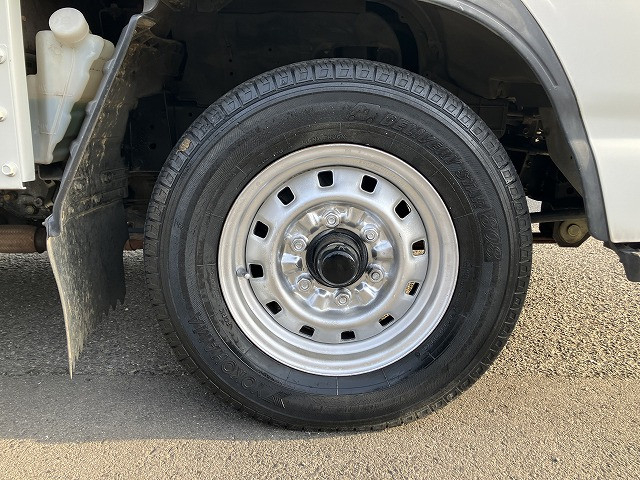 いすゞ エルフ 小型 平ボディ KR-NHR69(99287) 23枚目