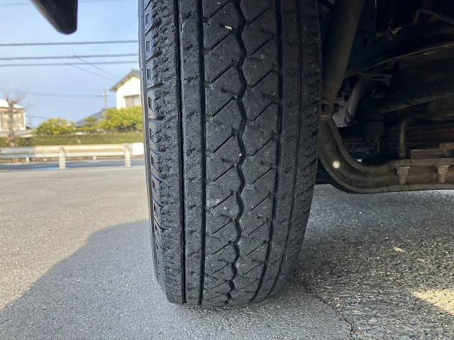 いすゞ エルフ 小型 平ボディ KR-NHR69(99287) 24枚目