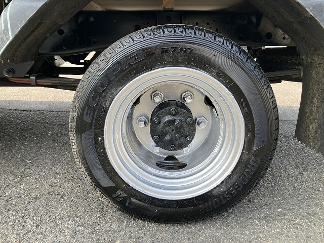 いすゞ エルフ 小型 平ボディ KR-NHR69(99287) 27枚目