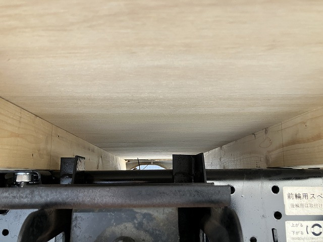 いすゞ エルフ 小型 平ボディ KR-NHR69(99287) 33枚目