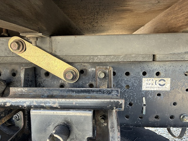 いすゞ エルフ 小型 平ボディ KR-NKR81E(99291) 44枚目