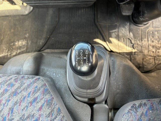 いすゞ エルフ 小型 平ボディ KR-NKR81E(99291) 48枚目