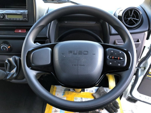 Mitsubishi Fuso canter Small Vehible loader 2PG-FEB90(99304) 10枚目