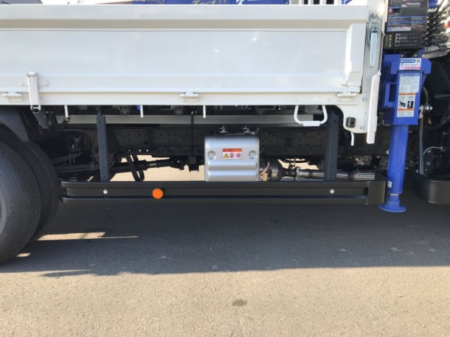 日野 デュトロ 小型 平ボディ（クレーン付） 2KG-XZU710M(99305) 32枚目