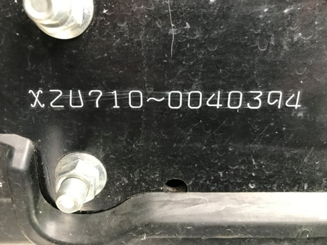 日野 デュトロ 小型 平ボディ（クレーン付） 2KG-XZU710M(99305) 37枚目