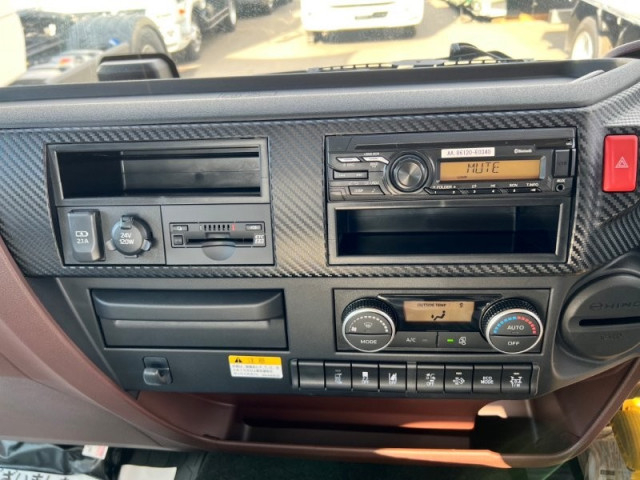 日野 レンジャー 中型 コンテナ専用車 2PG-FD2ABA(99308) 13枚目