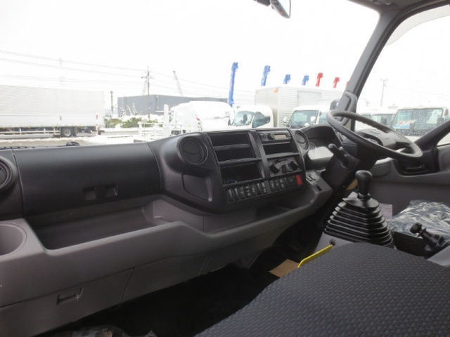 日野 デュトロ 小型 平ボディ 2RG-XZU712M(99311) 13枚目