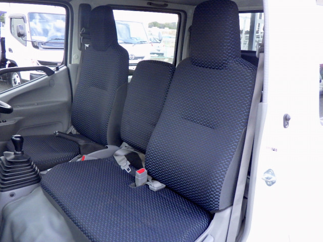 トヨタ ダイナ 小型 Wキャブ 2RG-XZU605(99312) 11枚目