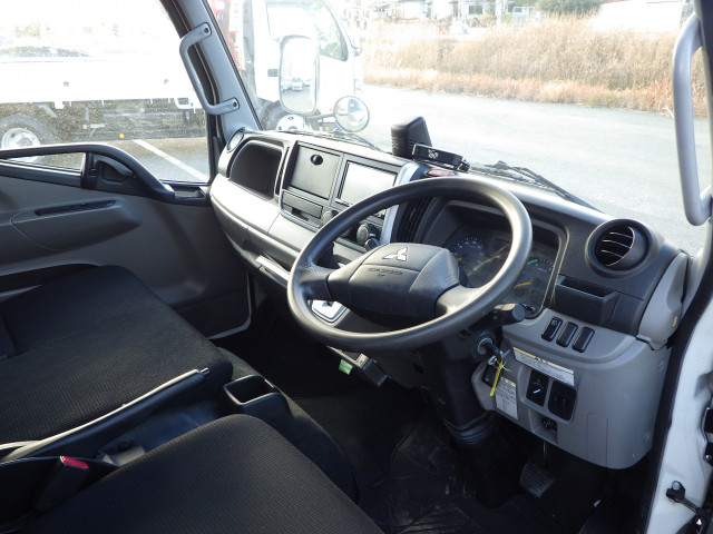 三菱ふそう キャンター 小型 平ボディ 2RG-FBA20(99316) 6枚目