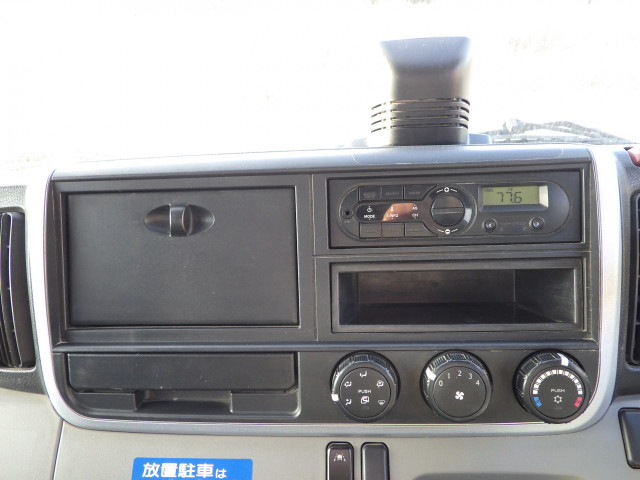 三菱ふそう キャンター 小型 平ボディ（クレーン付） TPG-FEA50(99317) 10枚目