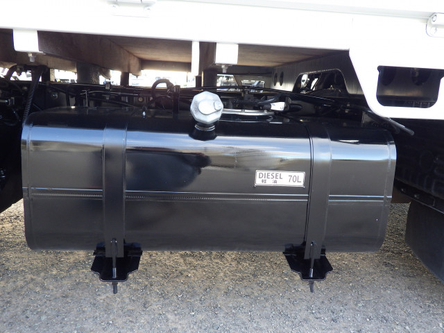 三菱ふそう キャンター 小型 平ボディ 2RG-FBA20(99316) 33枚目