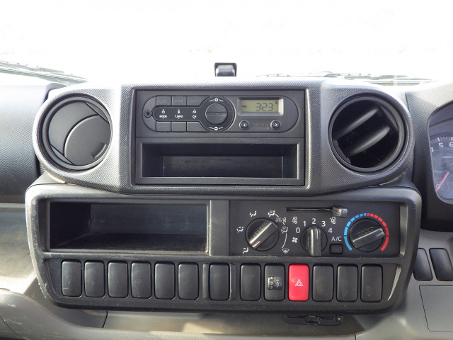 トヨタ ダイナ 小型 平ボディ ABF-TRY220(99319) 10枚目