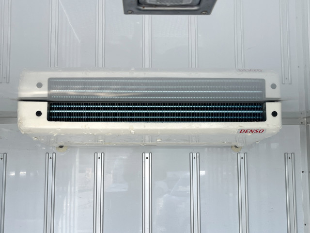 マツダ タイタン 小型 冷蔵冷凍バン 2RG-LHR88AN(99321) 11枚目