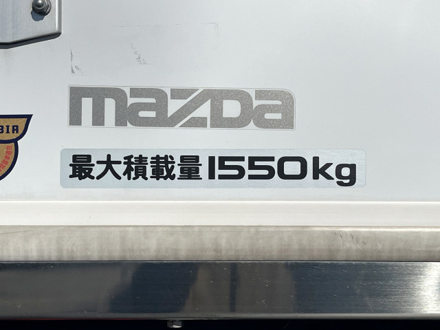 マツダ タイタン 小型 冷蔵冷凍バン 2RG-LHR88AN(99321) 16枚目
