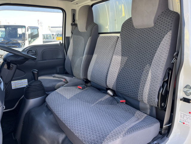 マツダ タイタン 小型 冷蔵冷凍バン 2RG-LHR88AN(99321) 19枚目