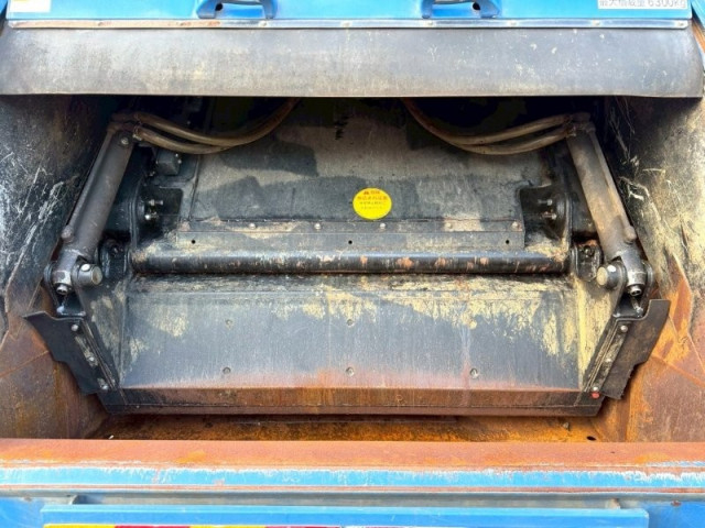 日野 レンジャー 増トン 塵芥車（プレス式） QKG-FJ7JGAA(99323) 12枚目