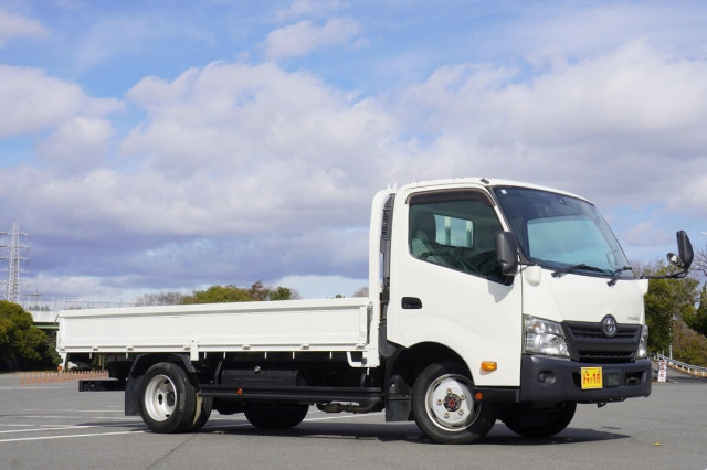 トヨタ トヨエース 小型 平ボディ TKG-XZU775(99326) 9枚目