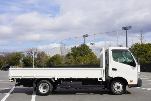 トヨタ トヨエース 小型 平ボディ TKG-XZU775(99326) 10枚目