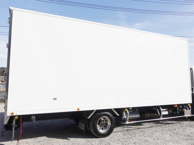 日野 レンジャー 中型 冷蔵冷凍バン TKG-FD7JLAG(99327) 10枚目