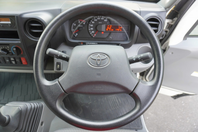 トヨタ トヨエース 小型 平ボディ TKG-XZU775(99326) 39枚目