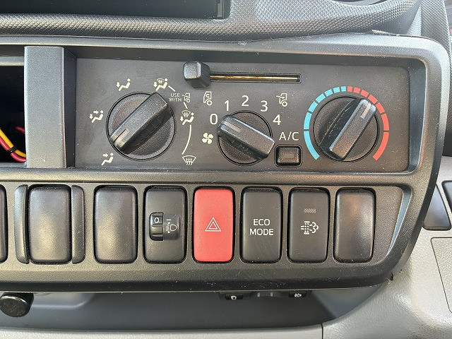 トヨタ トヨエース 小型 平ボディ TKG-XZU605(99332) 36枚目