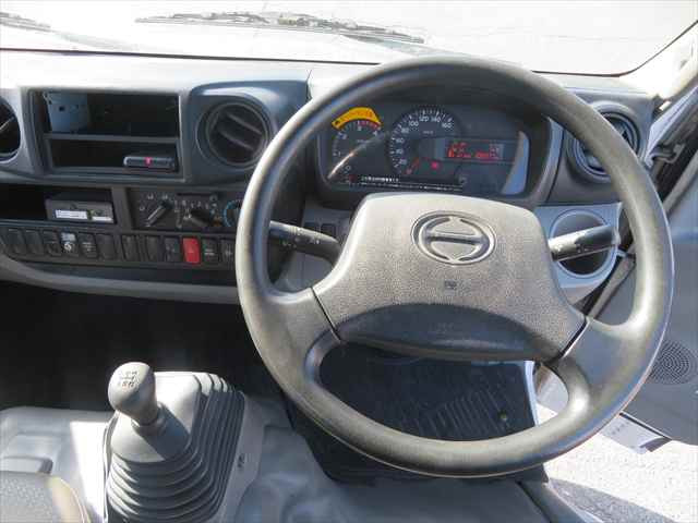 日野 デュトロ 小型 平ボディ（クレーン付） SKG-XZU650M(99336) 36枚目