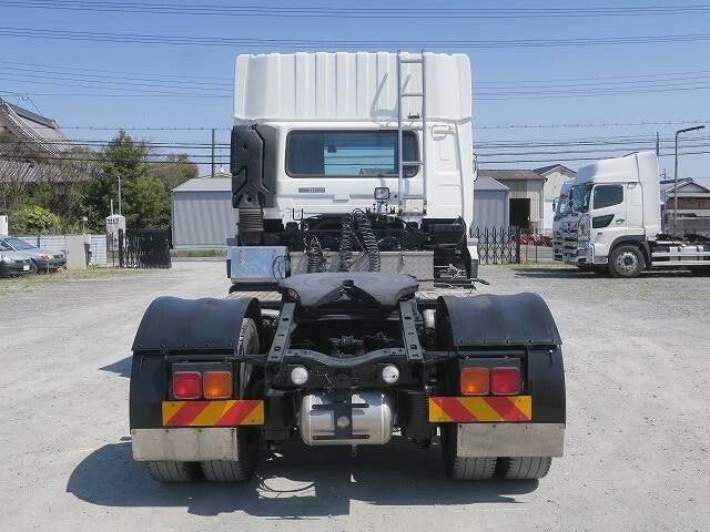 UDトラックス（日産） クオン 大型 トラクタ QPG-GK5XAB(29562) 5枚目