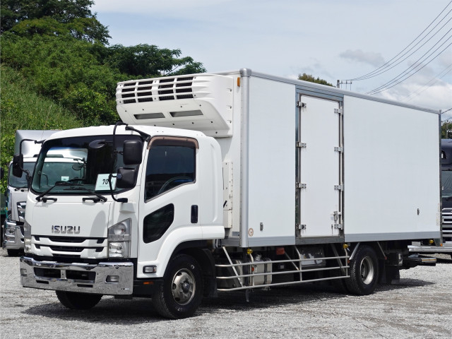 Isuzu forward 6studs large Freezer box_body SKG-FSR90T2(109474) 28枚目