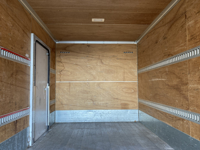 いすゞ エルフ 小型 バン TPG-NPR85AN(99338) 27枚目