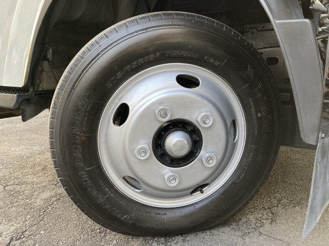 いすゞ エルフ 小型 バン TPG-NPR85AN(99338) 33枚目