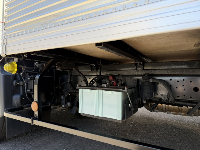 トヨタ ダイナ 小型 バン TPG-XZU712(111537) 10枚目
