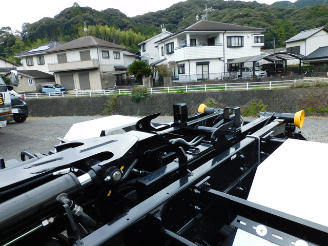 三菱ふそう ファイター 中型 コンテナ専用車 2KG-FK72F(99426) 15枚目