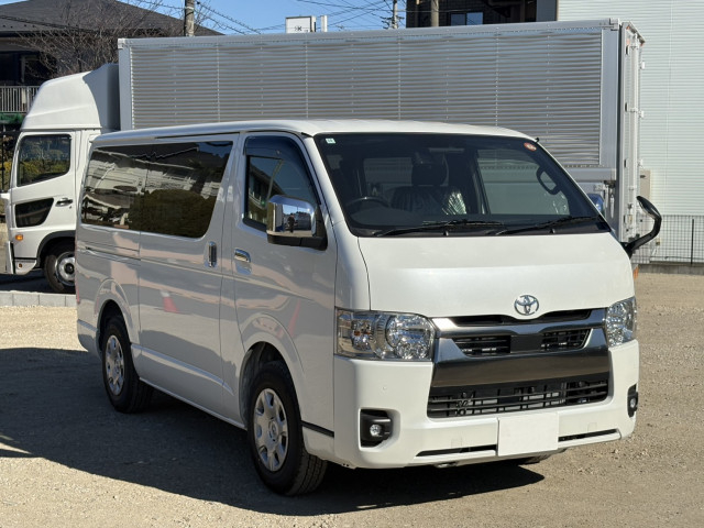トヨタ ハイエース 小型 Translation missing: ja.item.body_keijou_enum.body_keijou_light_van 3DF-GDH201V(99442) 2枚目